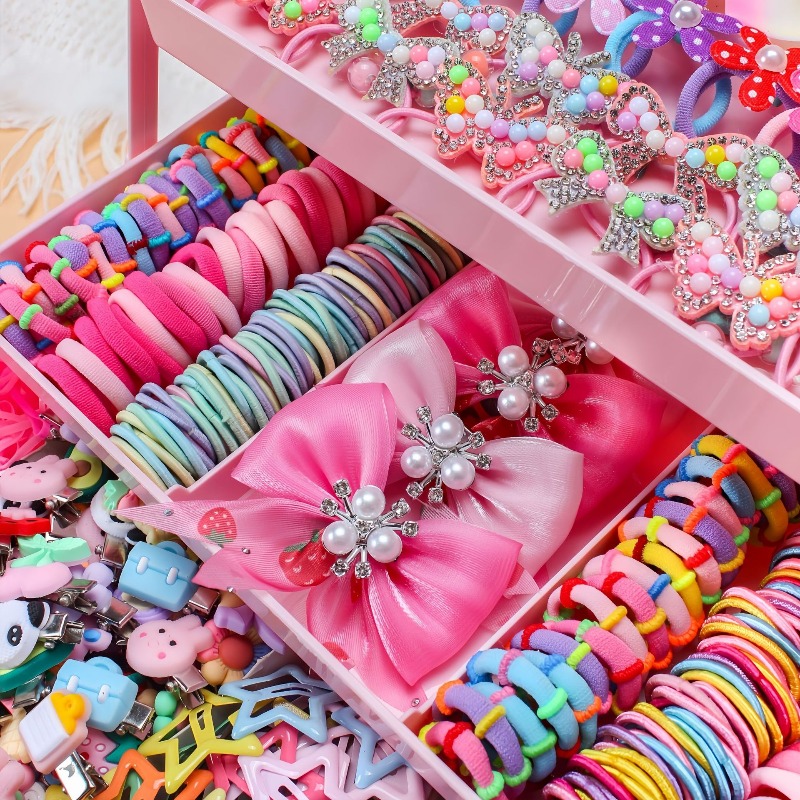 مجموعة من 546 قطعة من إكسسوارا - مراجعة Travel Accessories Girls وسعره