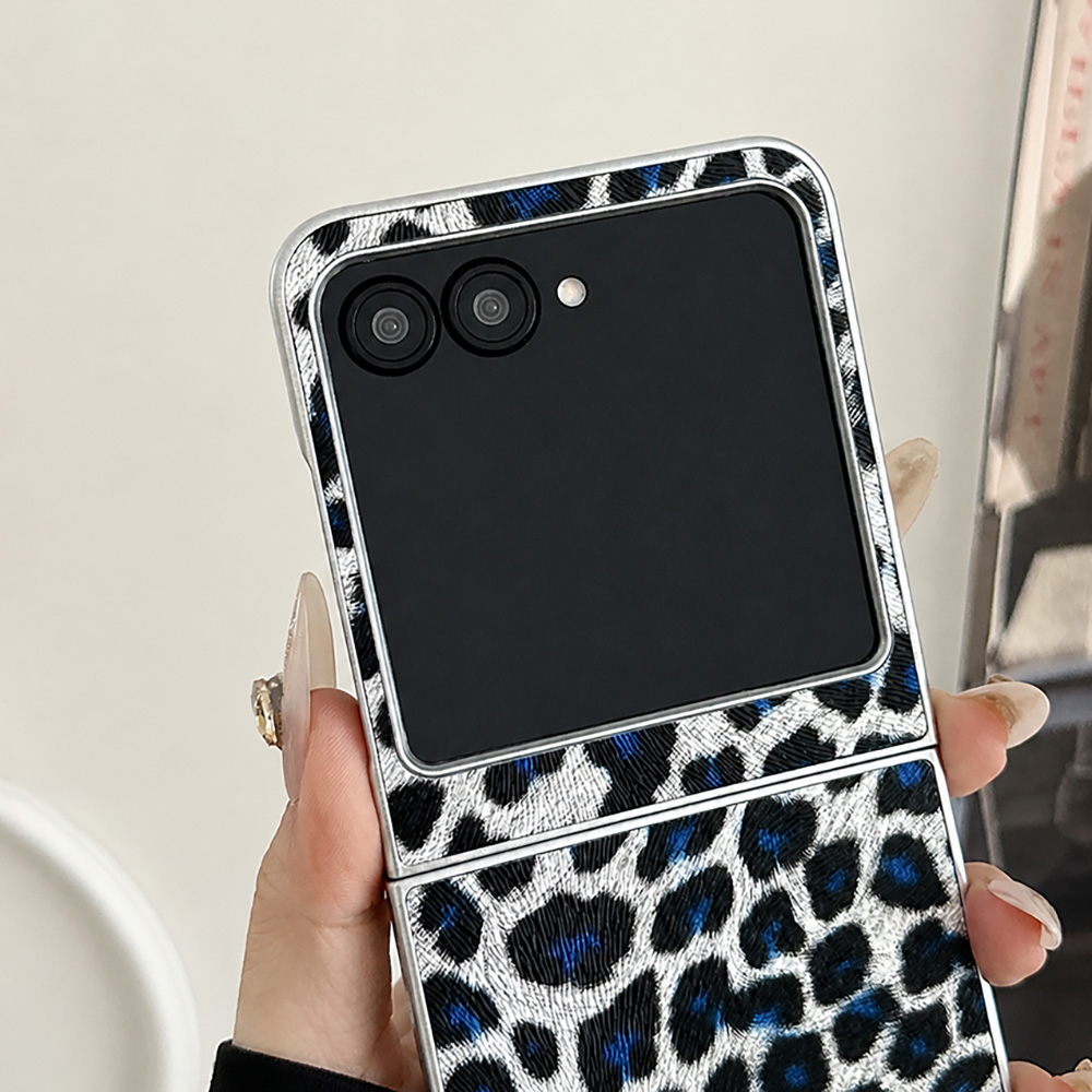 حافظة هاتف قابلة للطي بطبعة جل - مراجعة Quality Travel Accessories وسعره