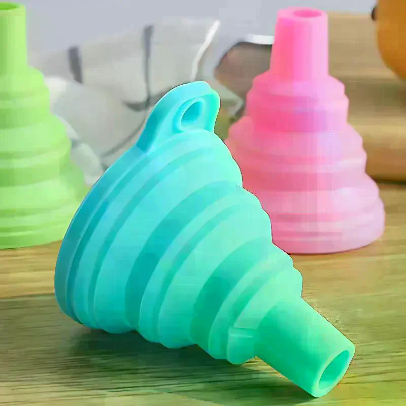 طقم قمع سيليكون قابل للطي من 1 - مراجعة Water Bottle Collapsible وسعره